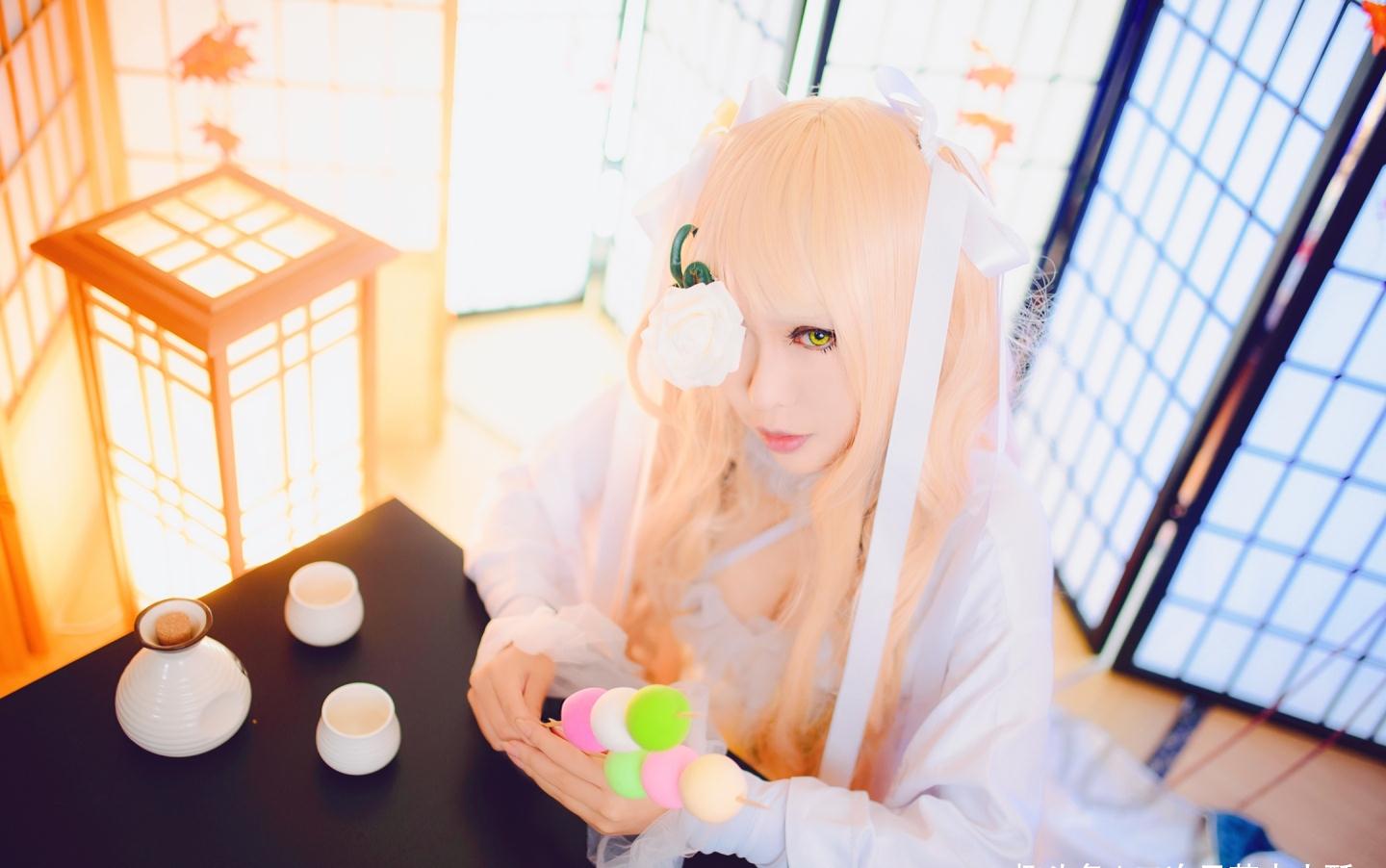 每日图鉴大赏 蔷薇少女 雪华绮晶cos 正太少女你喜欢吗 财经头条 每日图鉴大赏 蔷薇少女 雪华绮晶cos 正太少女你喜欢吗 财经头条