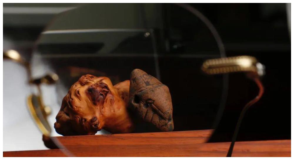 在西藏，比天珠还古老的擦擦是什么？休闲区蓝鸢梦想 - Www.slyday.coM