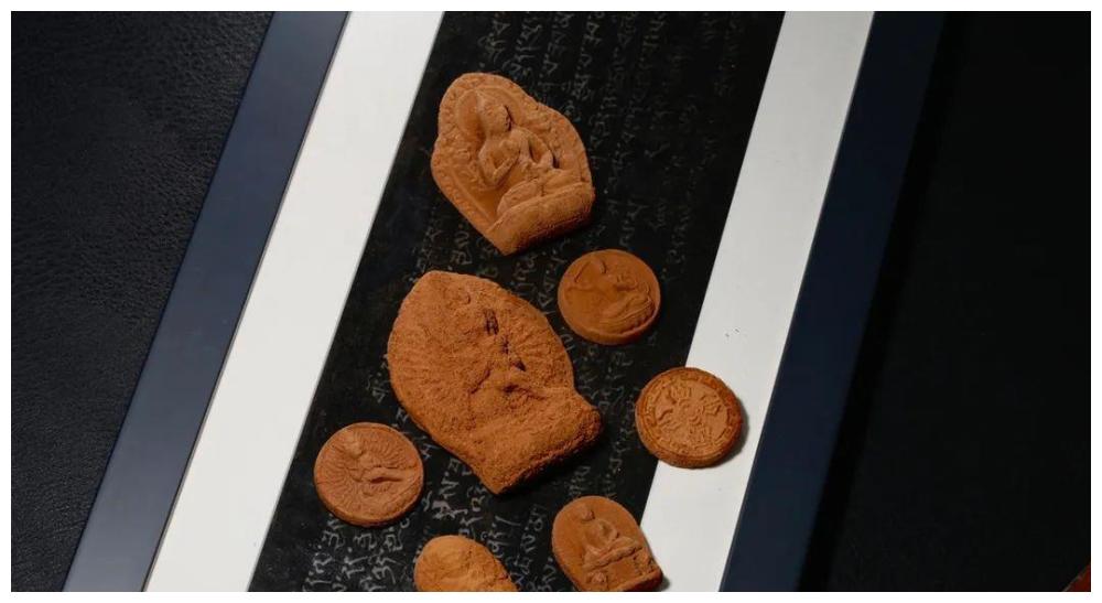 在西藏，比天珠还古老的擦擦是什么？休闲区蓝鸢梦想 - Www.slyday.coM