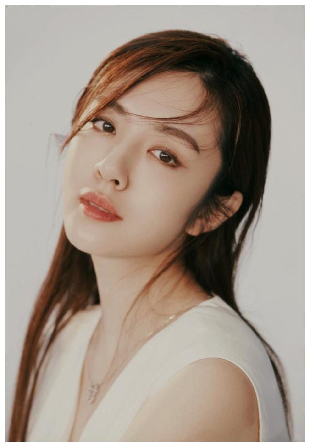 王晓晨,一位青衣型女演员,总是让人感觉很舒服