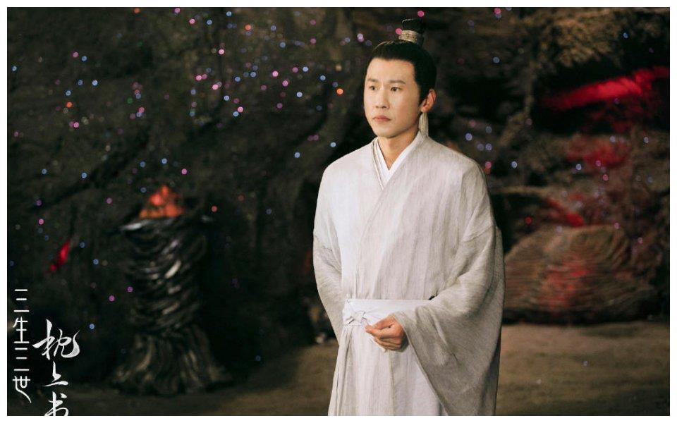 相比《三生三世十里桃花》,我更喜欢《三生三世枕上书》中的司命