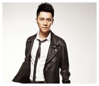 不得不说,对于顾斌的经历深感可惜,但在那个充满舆论的世界,为什么不