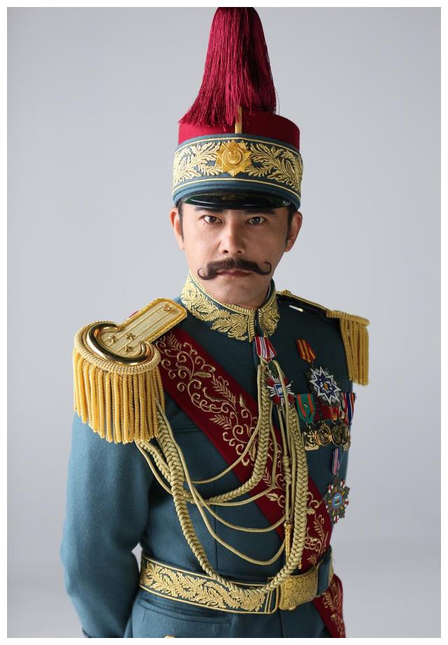 《心宅猎人》盗梦破案 宗峰岩饰演爱女如命大元帅__财经头条