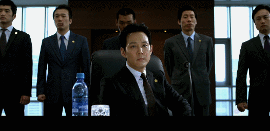 经典电影新世界不起眼的李子成凭什么能坐上老大位子