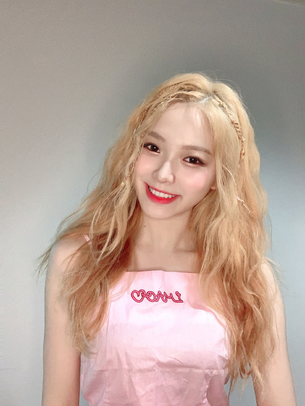 美女艺人周梓倩迷人写真美照欣赏好可爱