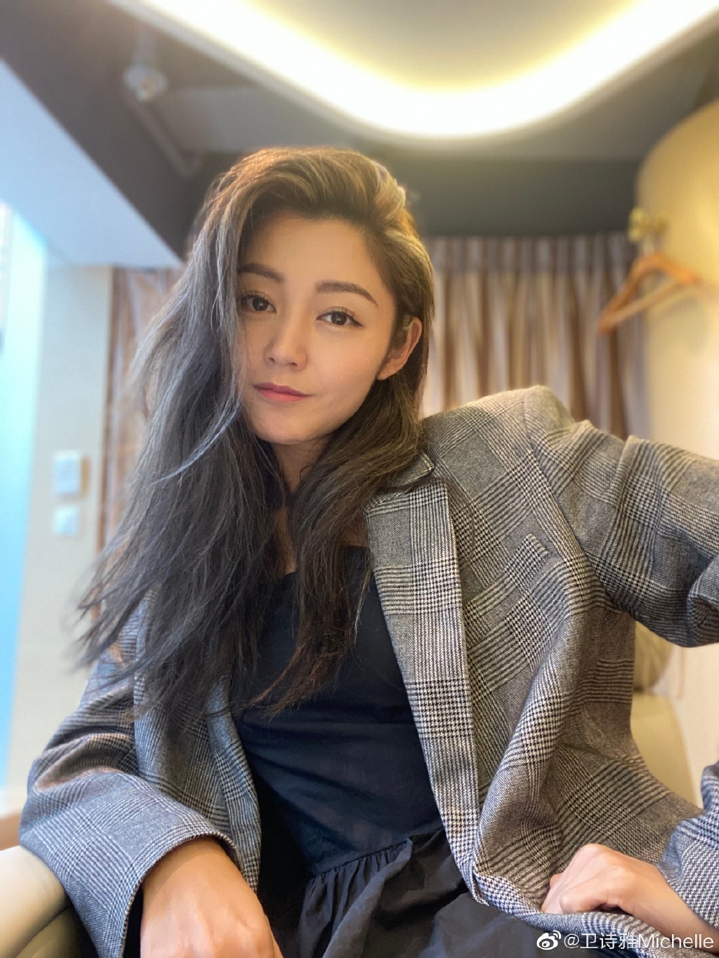 美女演员卫诗雅迷人写真美照很好看