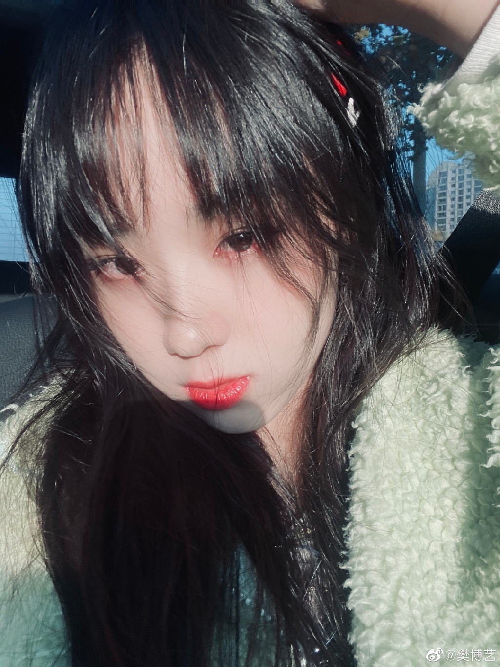 美女艺人樊博艺迷人写真美照欣赏