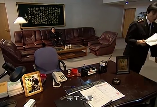 为您推荐: 黑洞:贺清明气势十足,张峰带他找到女儿,聂明宇顺便见得他