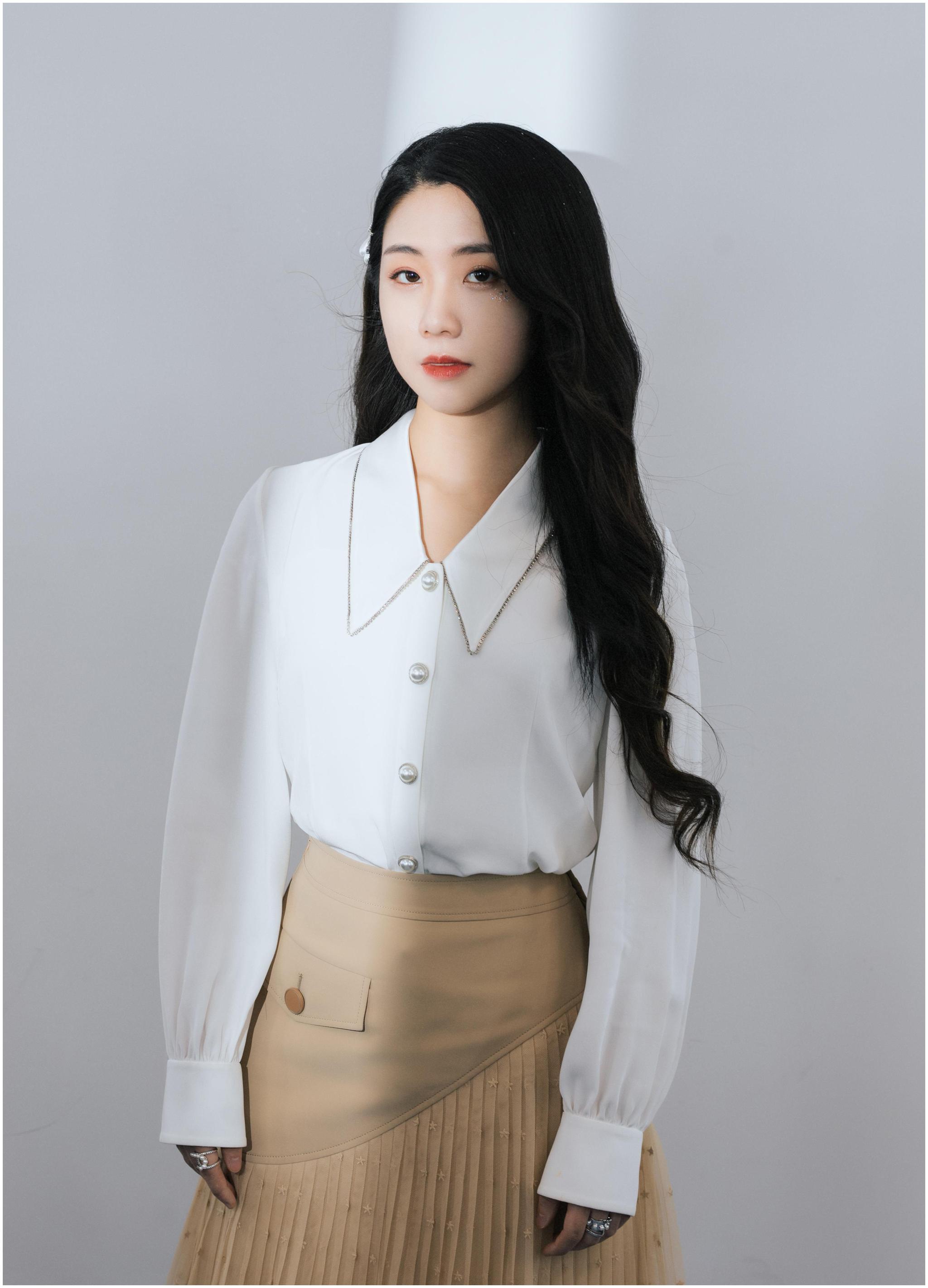 石玺彤双跨年活力献唱"涂鸦梦境"巡演青岛站启动__财经头条