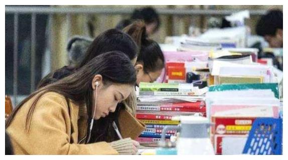 河北一高校老师查寝脏话连篇 现在多烦严管你的老师将来就有多爱休闲区蓝鸢梦想 - Www.slyday.coM