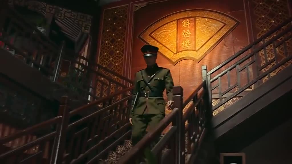 老九门副官和陆建勋均得知了陈皮的去向都想先抓住陈皮