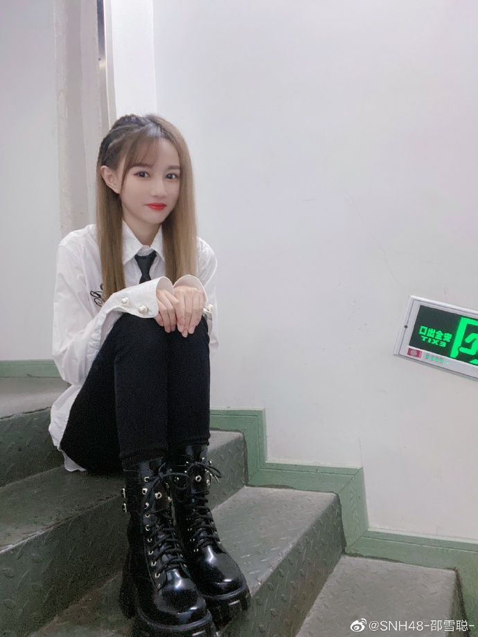 美女snh48-邵雪聪迷人写真美照好漂亮