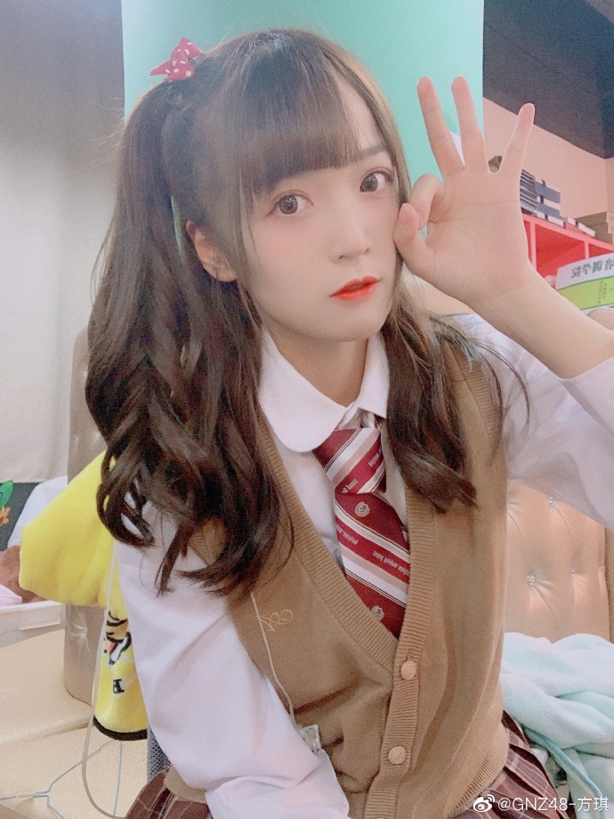 美少女gnz48-方琪迷人美照好可爱_高清图集_新浪网