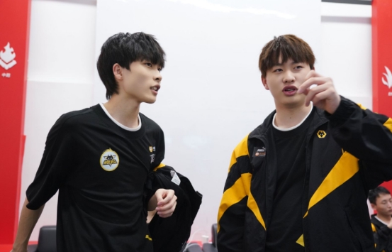 妖刀爆料,KPL总决赛是狼队五人组最后一次亮相,暗指小胖回归?休闲区蓝鸢梦想 - Www.slyday.coM 妖刀爆料,KPL总决赛是狼队五人组最后一次亮相,暗指小胖回归?休闲区蓝鸢梦想 - Www.slyday.coM