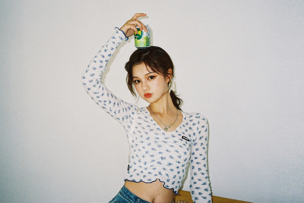 网红美女模特陈思宇迷人写真美照好可爱_高清图集_新浪网