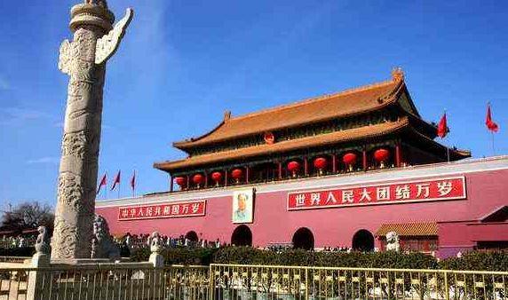 天安门前的大柱子，立了500多年，终于知道它是干吗用的了__财经头条