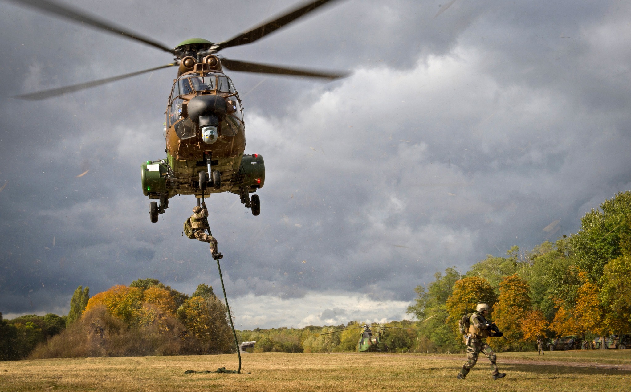 组图:您有一组空客直升机的壁纸请快来查收__财经头条