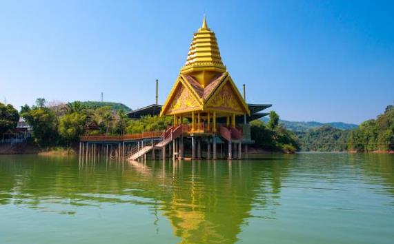 云南最南端城市,是我国唯一的热带雨林,拥有独特的旅游风景区