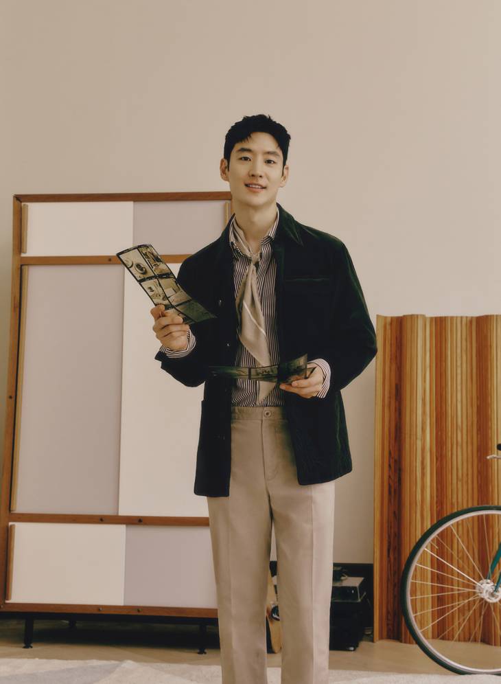 韩国艺人李帝勋最新代言宣传照曝光|李帝勋|宣传照|韩国艺人_新浪新闻