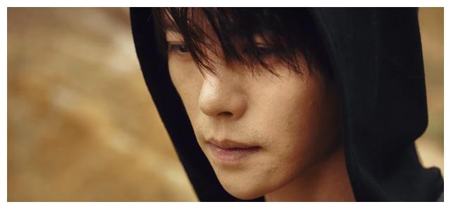 《终极笔记》里的张起灵由肖宇梁饰演.