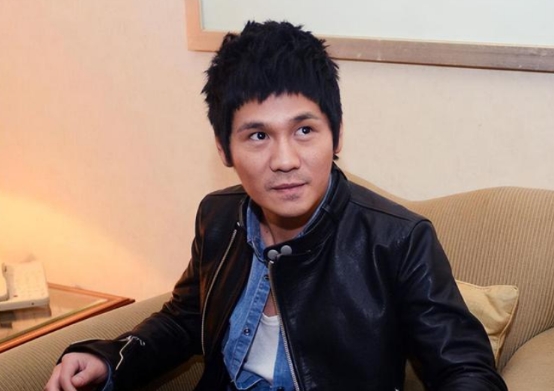 曹格婚姻疑亮红灯,吴速玲带儿女搬家,男方曾被曝酒品不好休闲区蓝鸢梦想 - Www.slyday.coM 曹格婚姻疑亮红灯,吴速玲带儿女搬家,男方曾被曝酒品不好休闲区蓝鸢梦想 - Www.slyday.coM