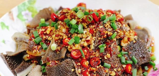 毛肚别只烫火锅教你这新吃法酸辣爽脆开胃又下饭2斤不够