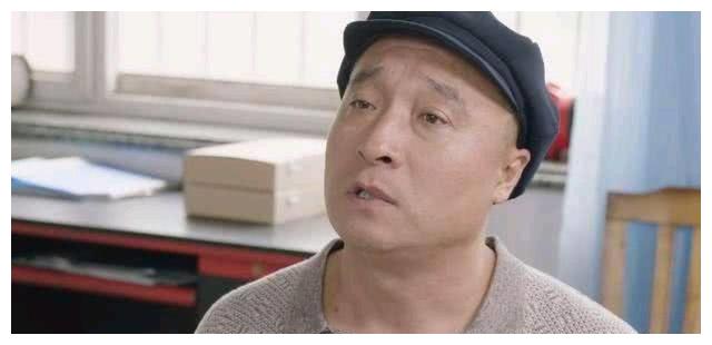 张小飞的长相也很一般,他的老婆就是《刘老根3》中大胖的扮演者贺美玲