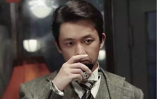 2005年凭京华烟云走红后被董洁污蔑的潘粤明现在怎么样了