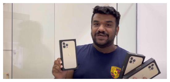 先睹为快!iPhone 13 Pro Max金色版抢先开箱休闲区蓝鸢梦想 - Www.slyday.coM 先睹为快!iPhone 13 Pro Max金色版抢先开箱休闲区蓝鸢梦想 - Www.slyday.coM