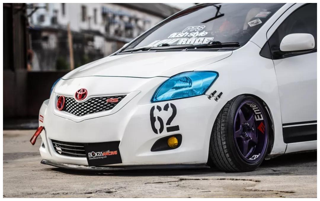 丰田威驰改装集竞技和姿态风格于一身