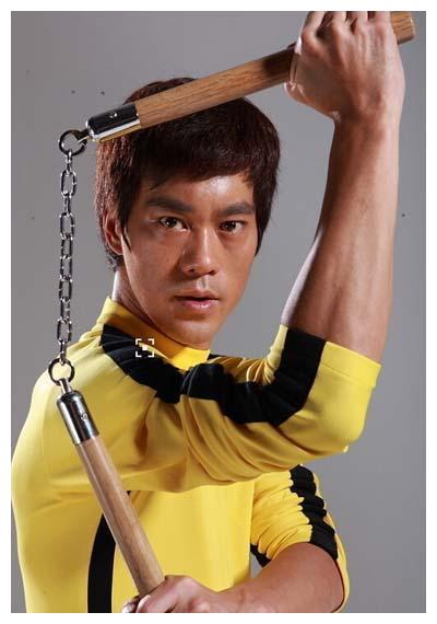 李小龙传奇|陈国坤|周星驰_新浪新闻