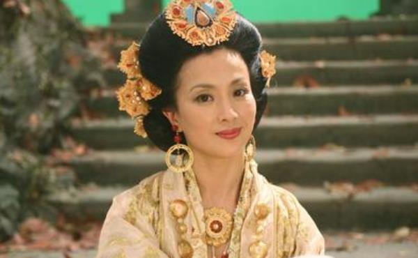 黎山老母,九天玄女和王母娘娘啥关系?没想到她法力最高!涨知识