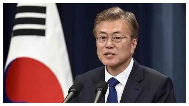 文在寅卸任两个月老了20岁，白发苍苍！休闲区蓝鸢梦想 - Www.slyday.coM