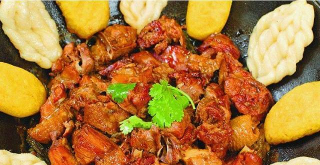 去东北餐馆吃饭,3人点5道菜,老板笑称吃完免单,上菜后都懵了休闲区蓝鸢梦想 - Www.slyday.coM 去东北餐馆吃饭,3人点5道菜,老板笑称吃完免单,上菜后都懵了休闲区蓝鸢梦想 - Www.slyday.coM