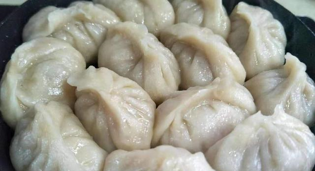 去东北餐馆吃饭,3人点5道菜,老板笑称吃完免单,上菜后都懵了休闲区蓝鸢梦想 - Www.slyday.coM 去东北餐馆吃饭,3人点5道菜,老板笑称吃完免单,上菜后都懵了休闲区蓝鸢梦想 - Www.slyday.coM