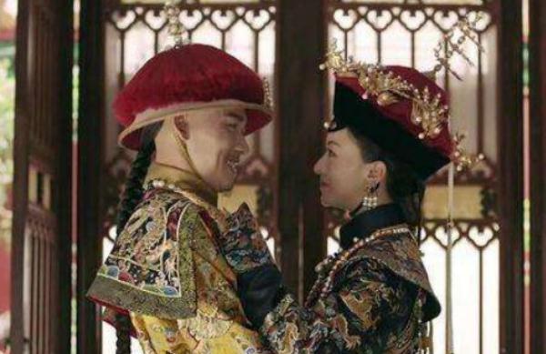 令妃刚生完孩子,乾隆就宠幸,153年后她的尸骨揭开真实死因