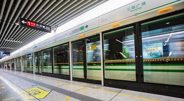 中国规模最大的地铁站,三阳广场,27个出入口,没有之二