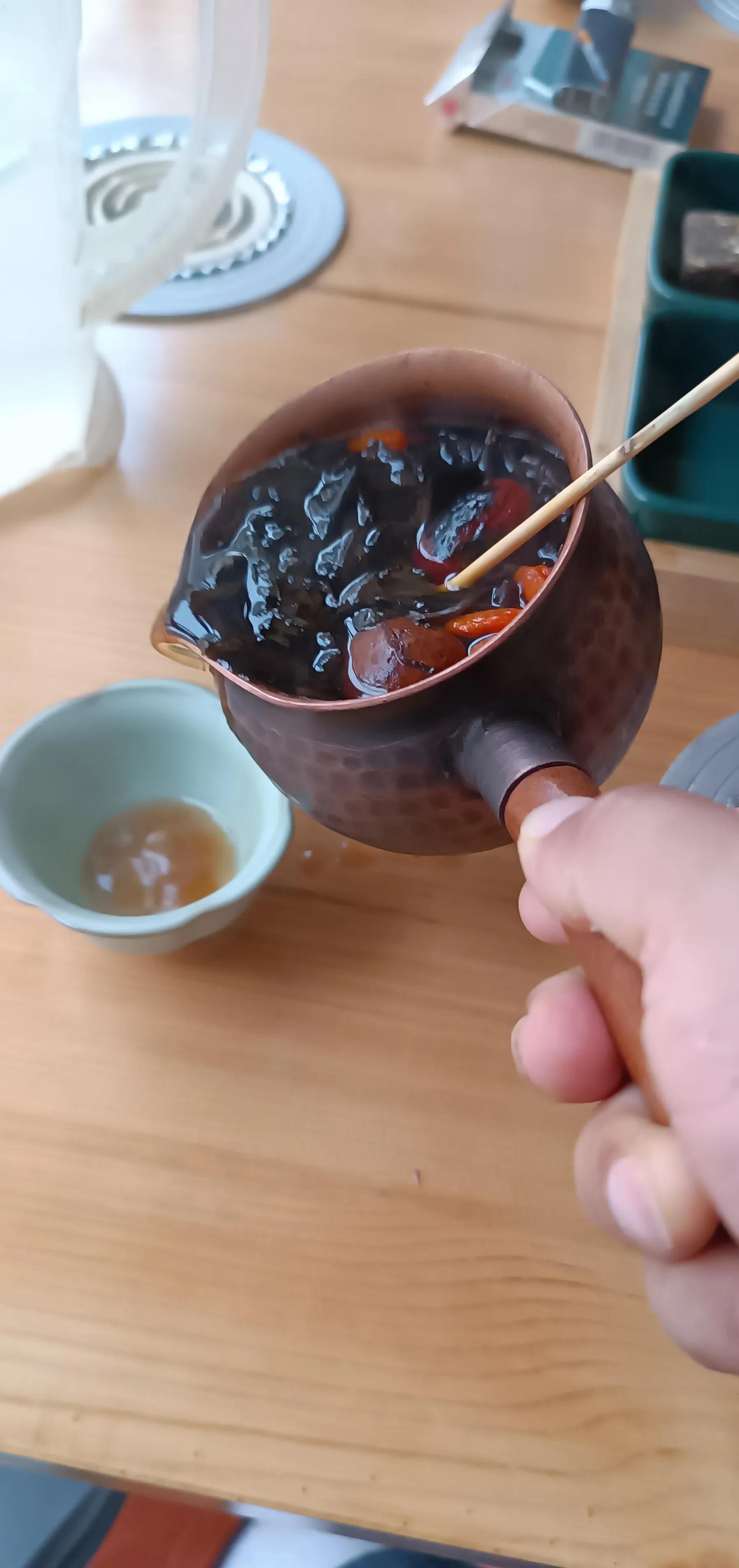 悠闲的喝茶方式罐罐茶