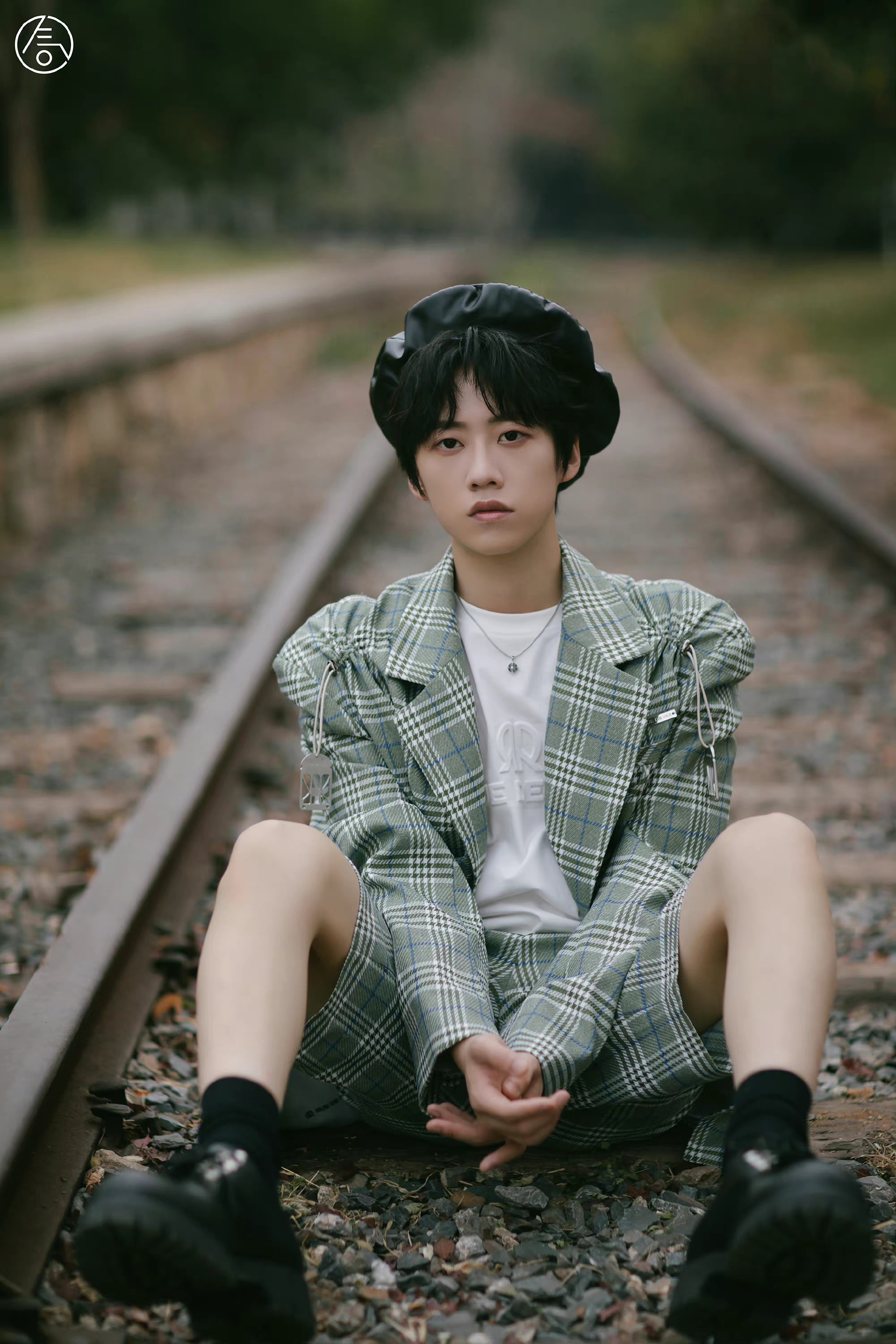 李润祺贝雷帽造型,元气男孩风格独特,精彩的舞台尽显实力