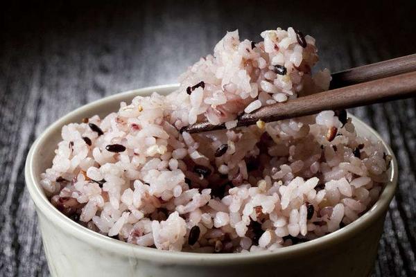 减肥不顺利，经常反弹，或与这7个错误方法有关，不要在继续犯了休闲区蓝鸢梦想 - Www.slyday.coM