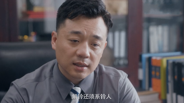 至于秦涛,肯定与徐翟二人不同系,不同专业.