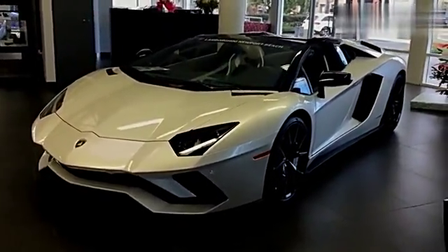 实拍19款兰博基尼"大牛",这是我梦想的车,好想拥有一辆!