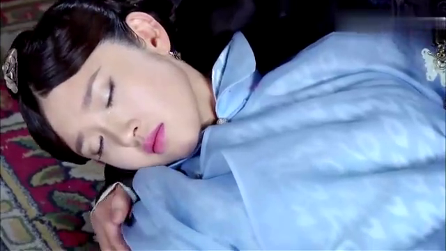 活色生香:雪吟含泪而死,安秋声崩溃的失声大哭,真是好可怜呀!