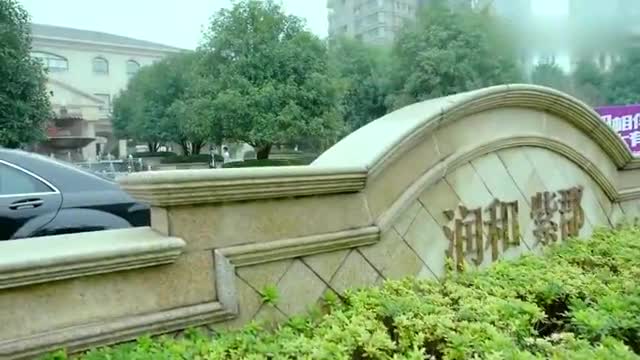 武汉最牛坟景房交房:推开窗是一片墓地,在主卧能看清墓地碑文