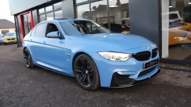 bmwm3,天蓝色似乎更与宝马车匹配