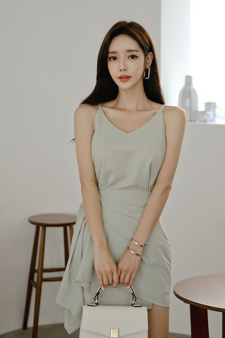 韩国美女模特孙允珠时尚穿搭写真图集(86)