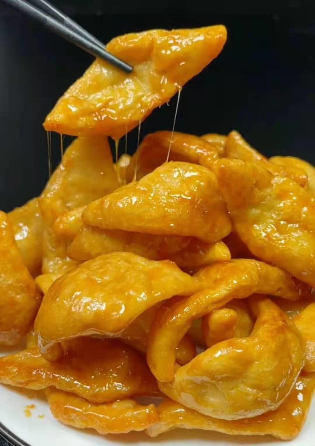 美食推荐:拔丝鸡蛋,虎皮鸡蛋,红烧豆腐,西瓜糖的做法