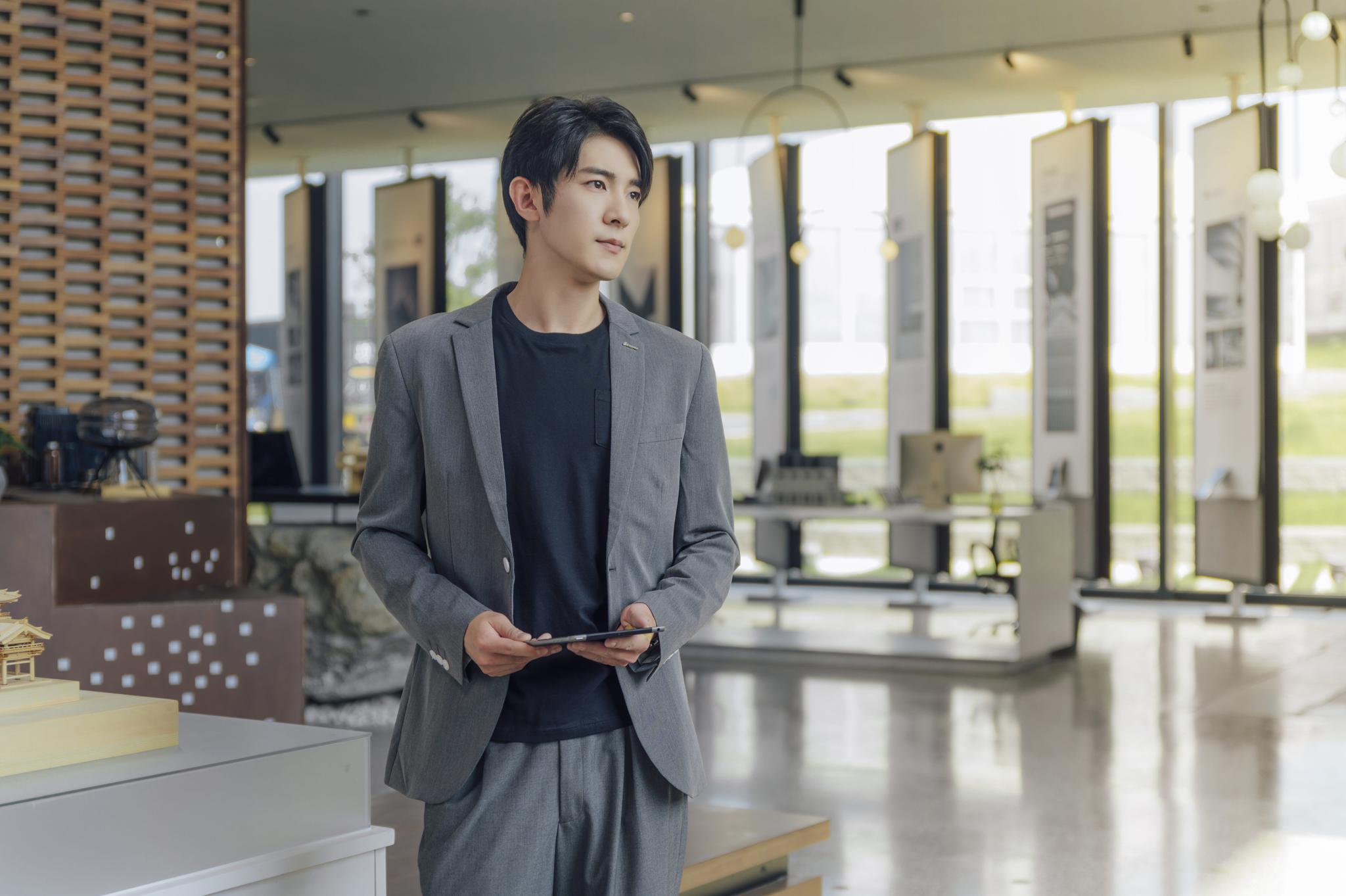 季肖冰高冷男教授《好想和你在一起》圆满收官