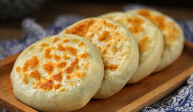 早餐烙馅饼素馅比肉馅香香辣可口鲜美清爽老公一次吃5个