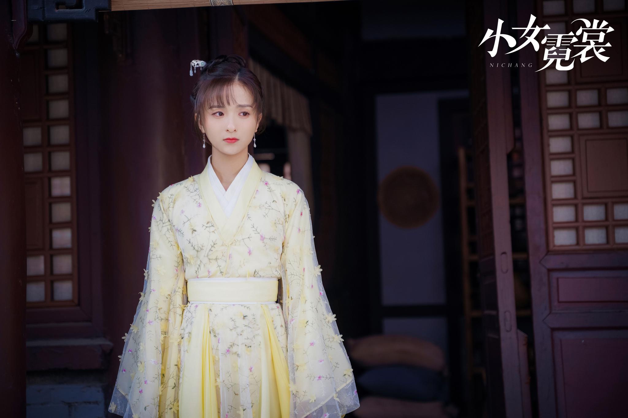 厉嘉琪小女霓裳热播霓裳迎来事业爱情双丰收